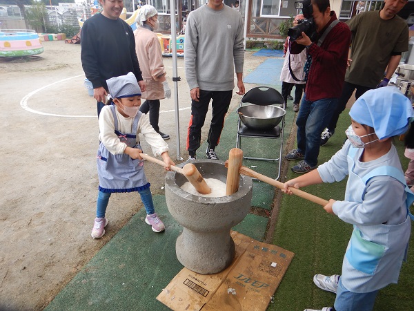 餅つき4